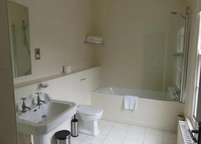 Belmont Leicester Hotel