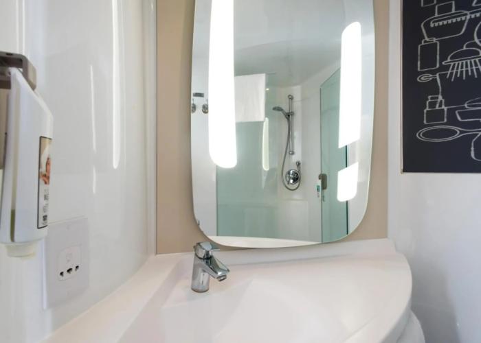 ibis Leicester City