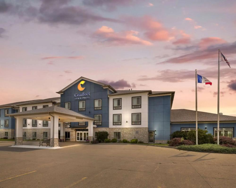 Comfort Inn & Suites