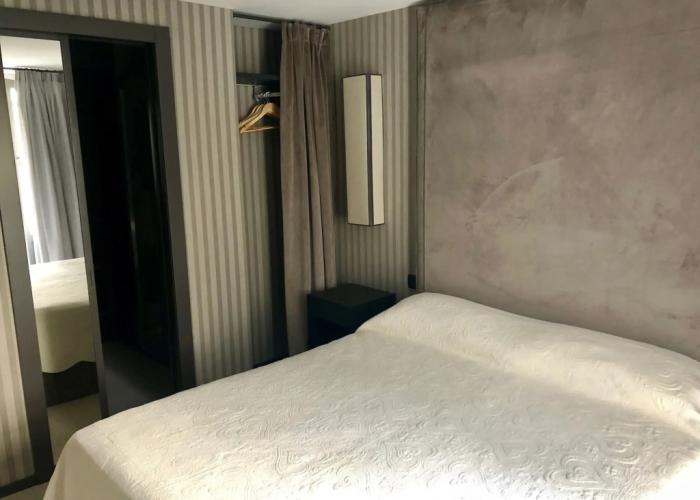 Imbriani Guest House & Suites