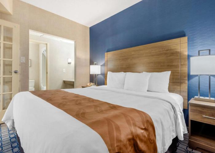 Quality Suites Whitby