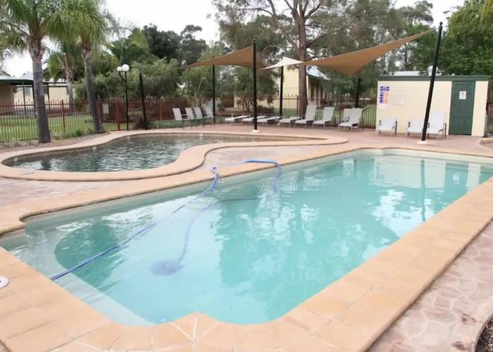 Murray River Resort
