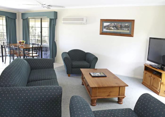 Winbi River Resort Holiday Rentals