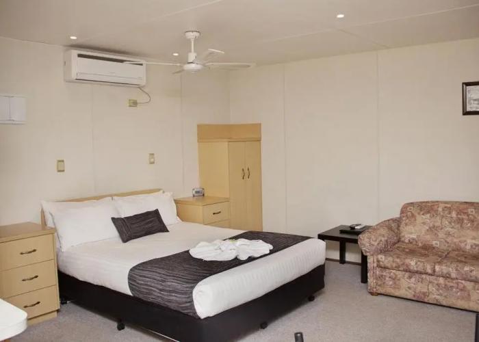Tasman Holiday Parks - Merool on the Murray