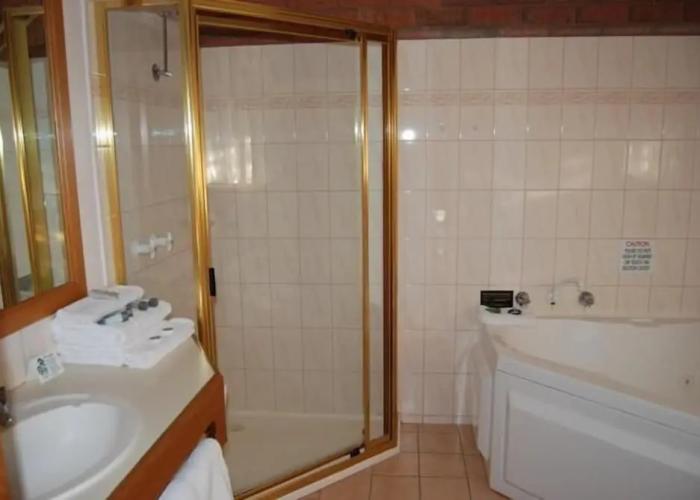 Sportslander Motor Inn
