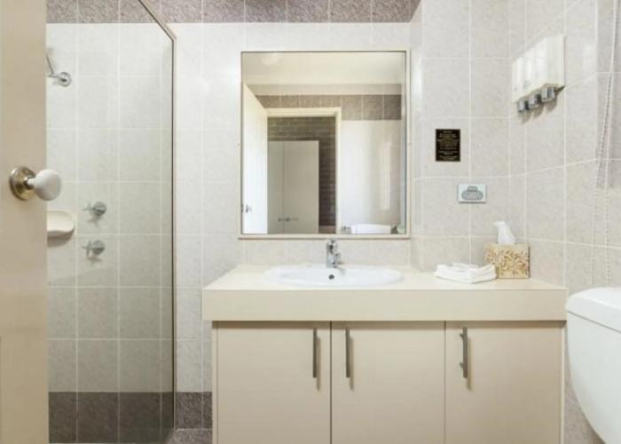 Grand Manor Motor Inn - Queanbeyan