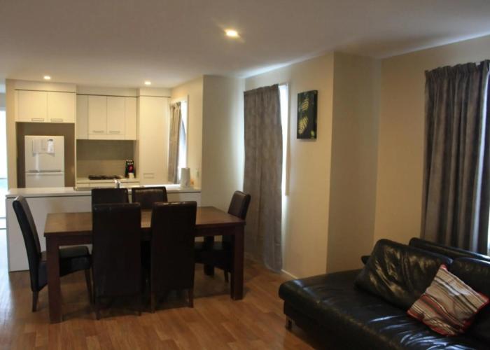 Grand Manor Motor Inn - Queanbeyan