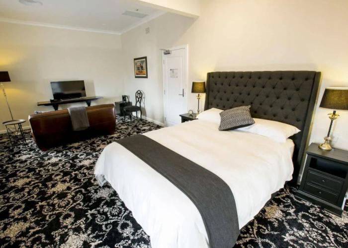 The Commercial Boutique Hotel