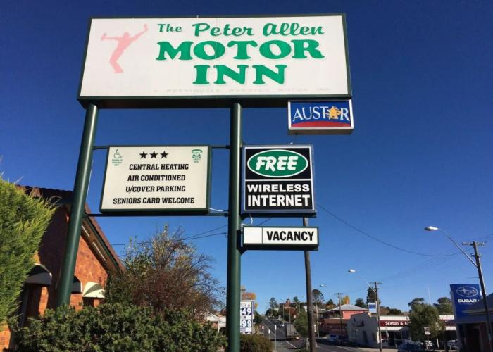 Peter Allen Motor Inn