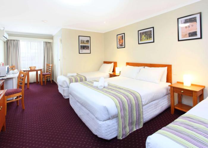 The Henry Parkes Motel Tenterfield