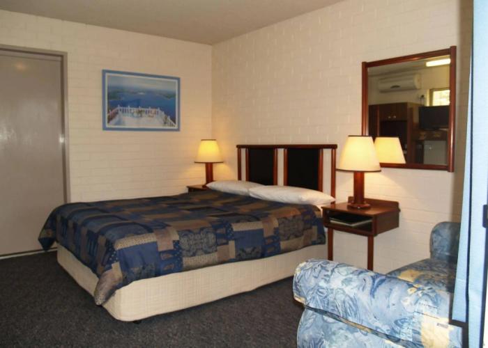 Pigeon House Motor Inn