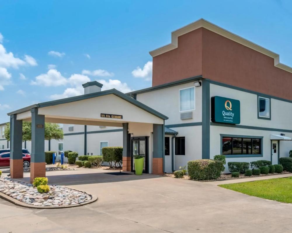 Quality Inn & Suites