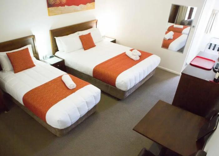 Colonial Lodge Motor Inn Yass