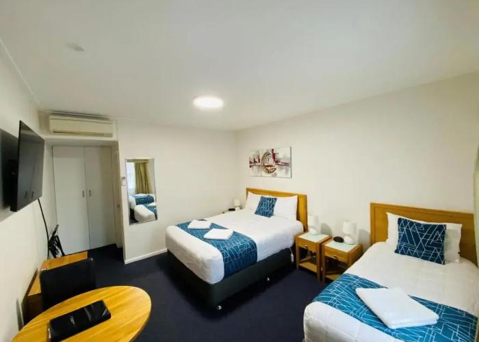 Colonial Lodge Motor Inn Yass