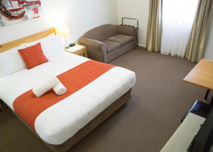 Colonial Lodge Motor Inn Yass