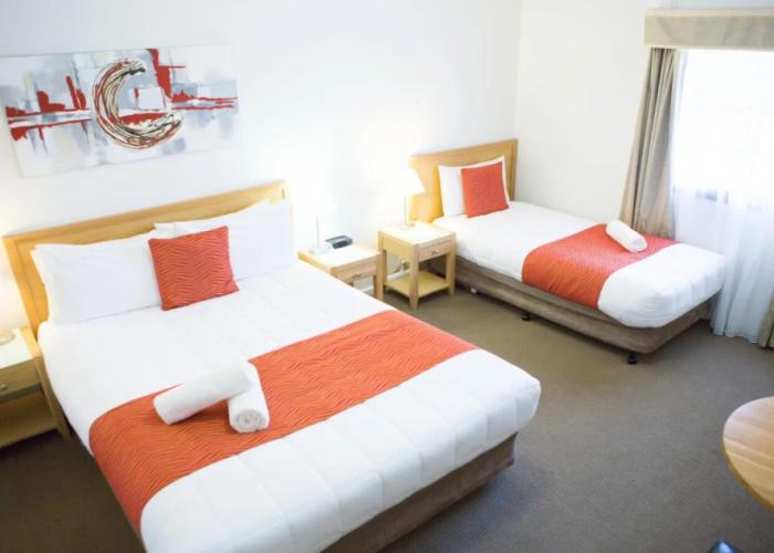 Colonial Lodge Motor Inn Yass