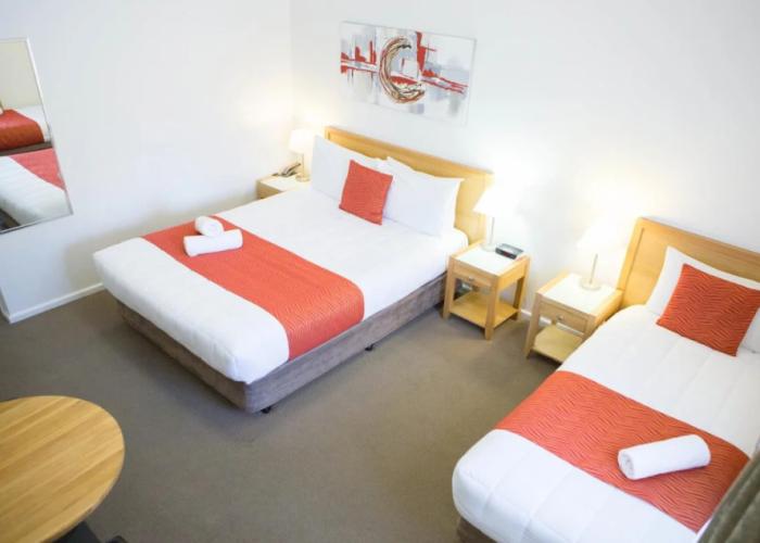 Colonial Lodge Motor Inn Yass