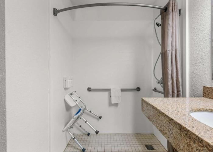 Americas Best Value Inn Hamilton