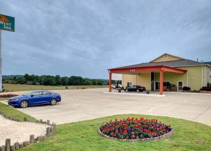 Key West Inn Hamilton