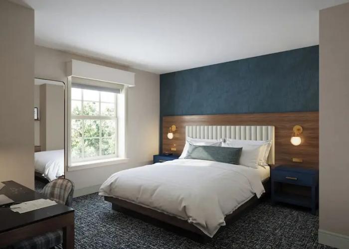 The Well House Hamilton, Tapestry Collection By Hilton