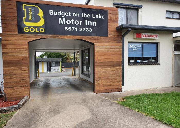 Budget on the Lake