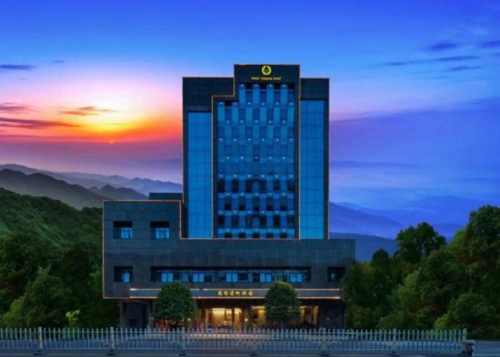 Qingqin Hotel