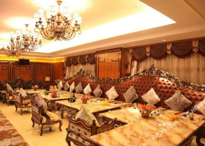 Shenlongyingjia Hotel