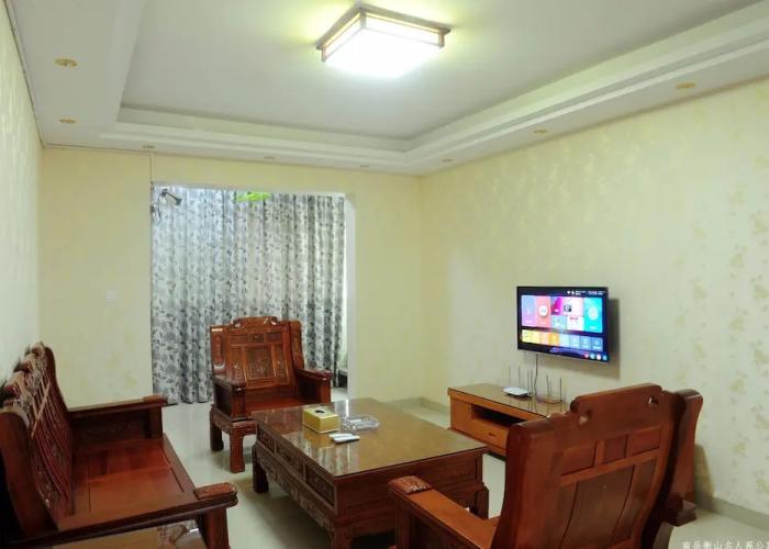 Celebrity  Apartment Hotel
