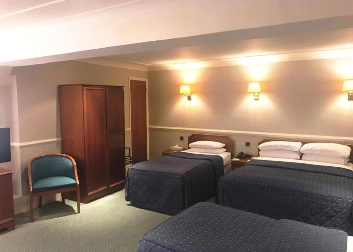 Cairn Hotel