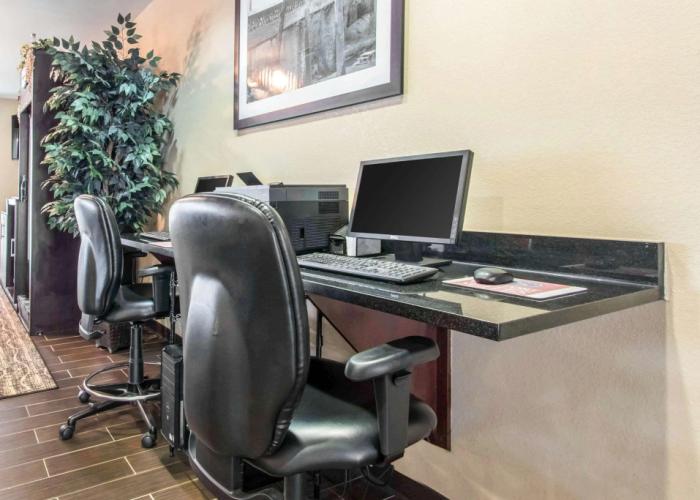 Comfort Suites Cullman I-65 Exit 310