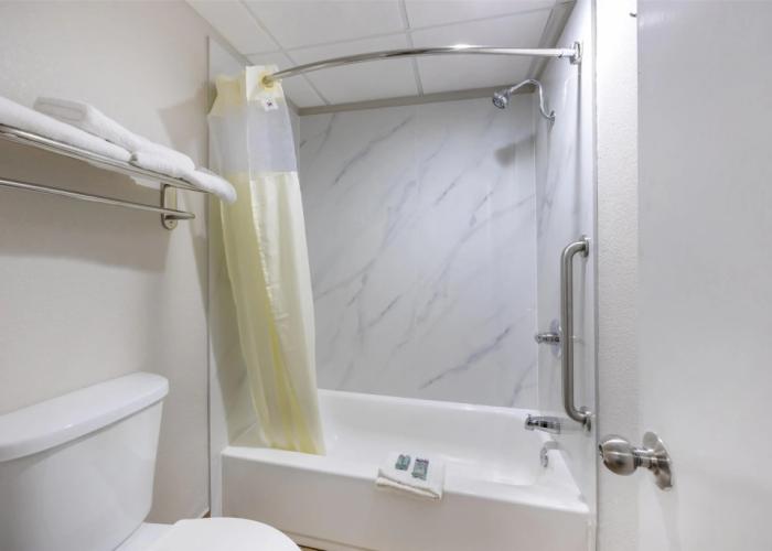 Best Western Fairwinds Inn