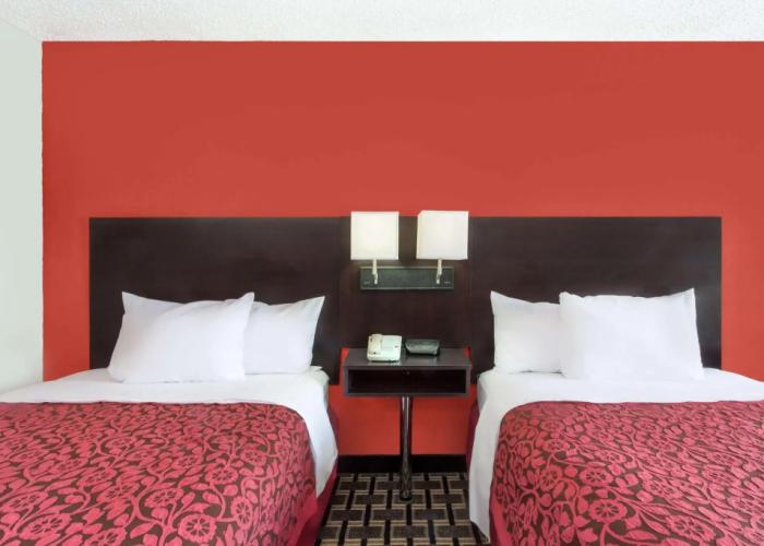 Days Inn by Wyndham Cullman