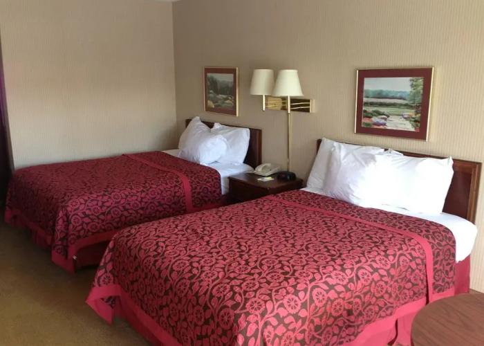 Days Inn by Wyndham Cullman