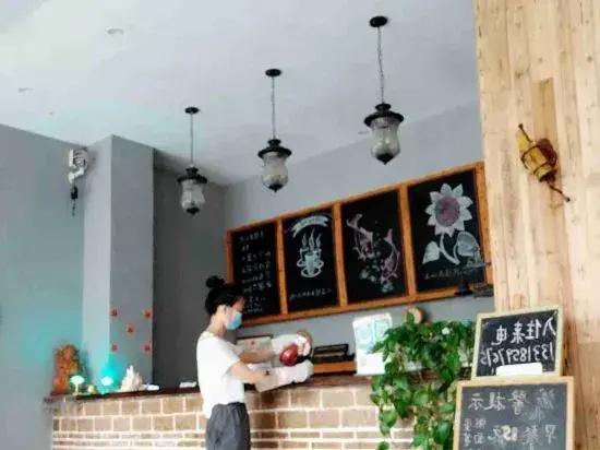 Xunmi Danxia Inn (Danxia Mountain Scenic Area Store)