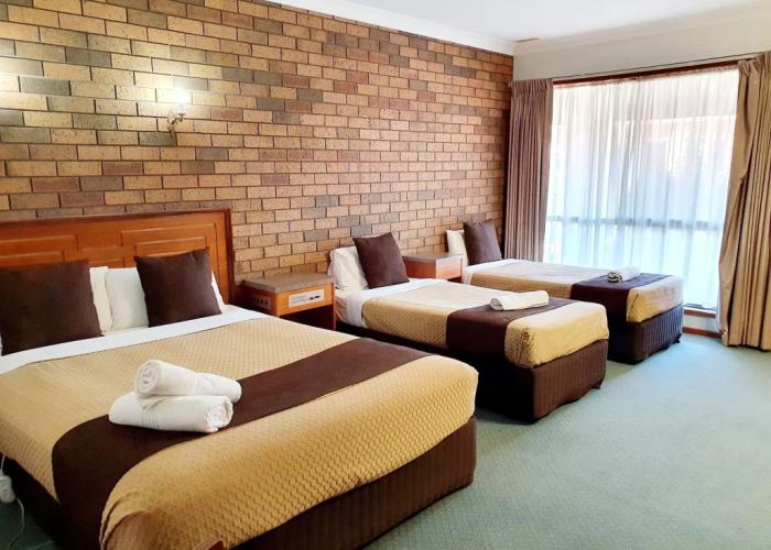 Golden Grain Motor Inn