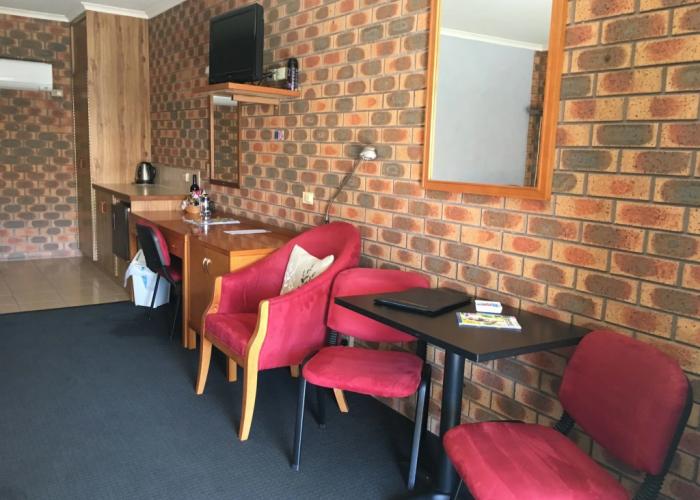 Horsham Mid City Court Motel
