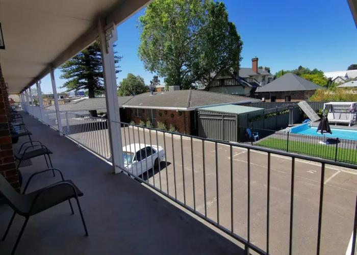 Townhouse Motor Inn