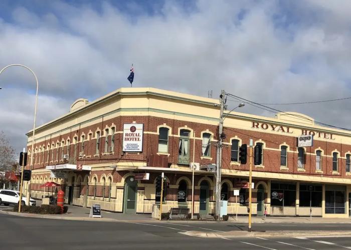 Royal Hotel