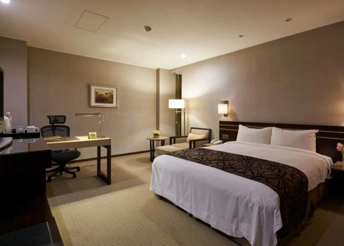 Sol Hotel