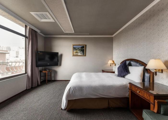 Hotel j Metropolis
