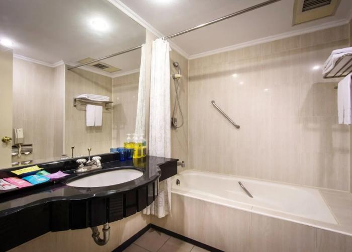 Hotel j Metropolis
