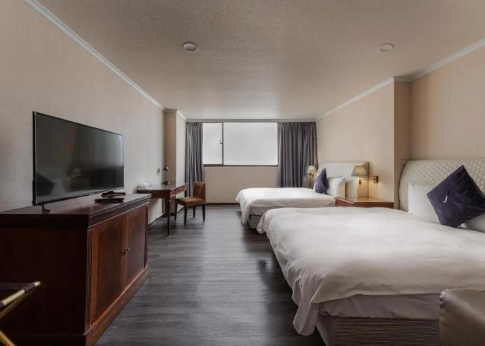 Hotel j Metropolis