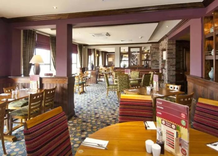 Premier Inn Hatfield