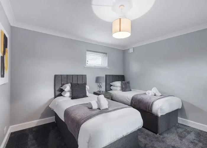 Karah Suites - The Galleria