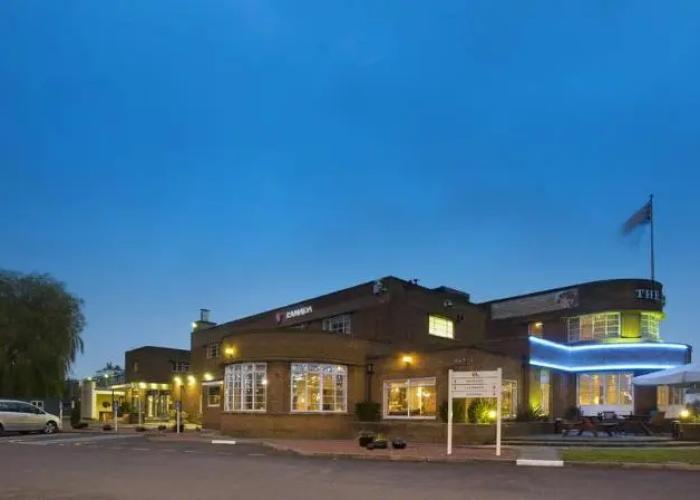 Ramada Hatfield