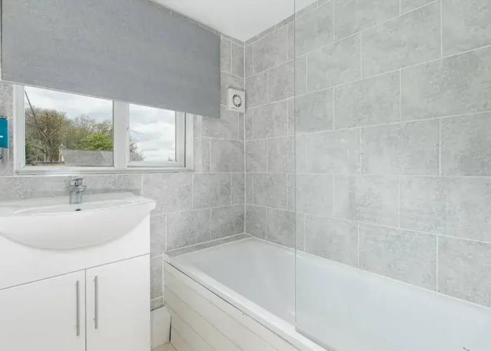 Skyvillion - 2bed House W Grdn&parking In Hatfield