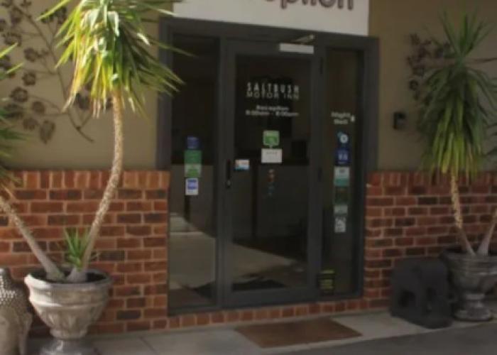 Saltbush Motor Inn