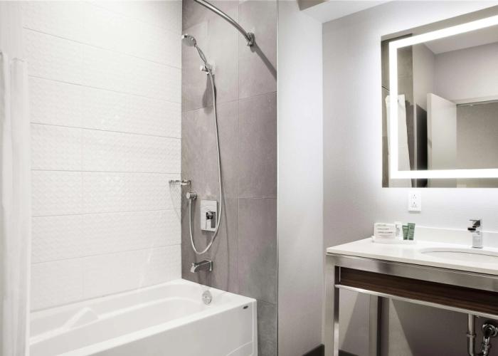 Hilton Montreal Laval
