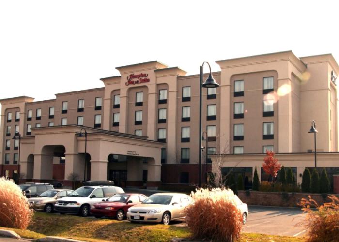 Hampton Inn & Suites by Hilton Laval