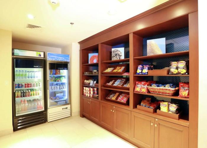 Hampton Inn & Suites by Hilton Laval